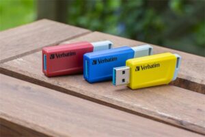 Pendrive, 3 x 16GB, USB 3.2, 80/25MB/sec, VERBATIM "Store n Click", piros, kék, sárga - Bécsi Irodaker
