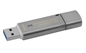 Gyártó: <span class='dk-excerpt-value'>KINGSTON</span> Pendrive, 64GB, USB 3.0, jelszavas védelem, KINGSTON " DataTraveler Locker+ G3", ezüst